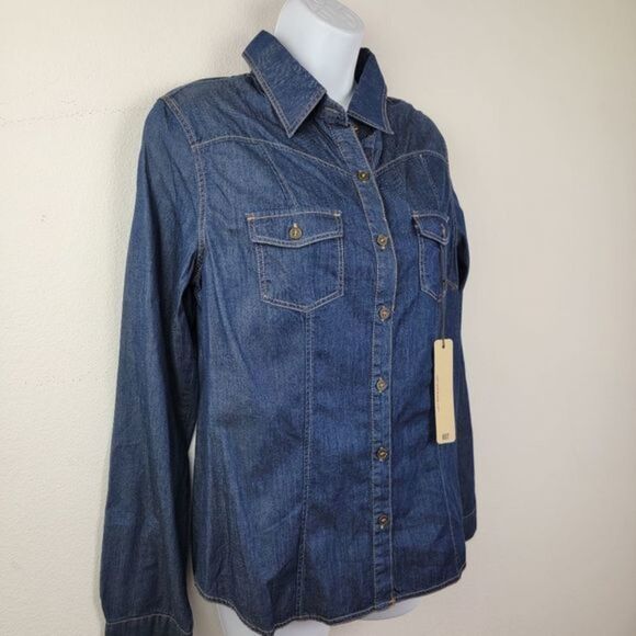 Kut from the Kloth button down shirt top size medium - Picture 4 of 5